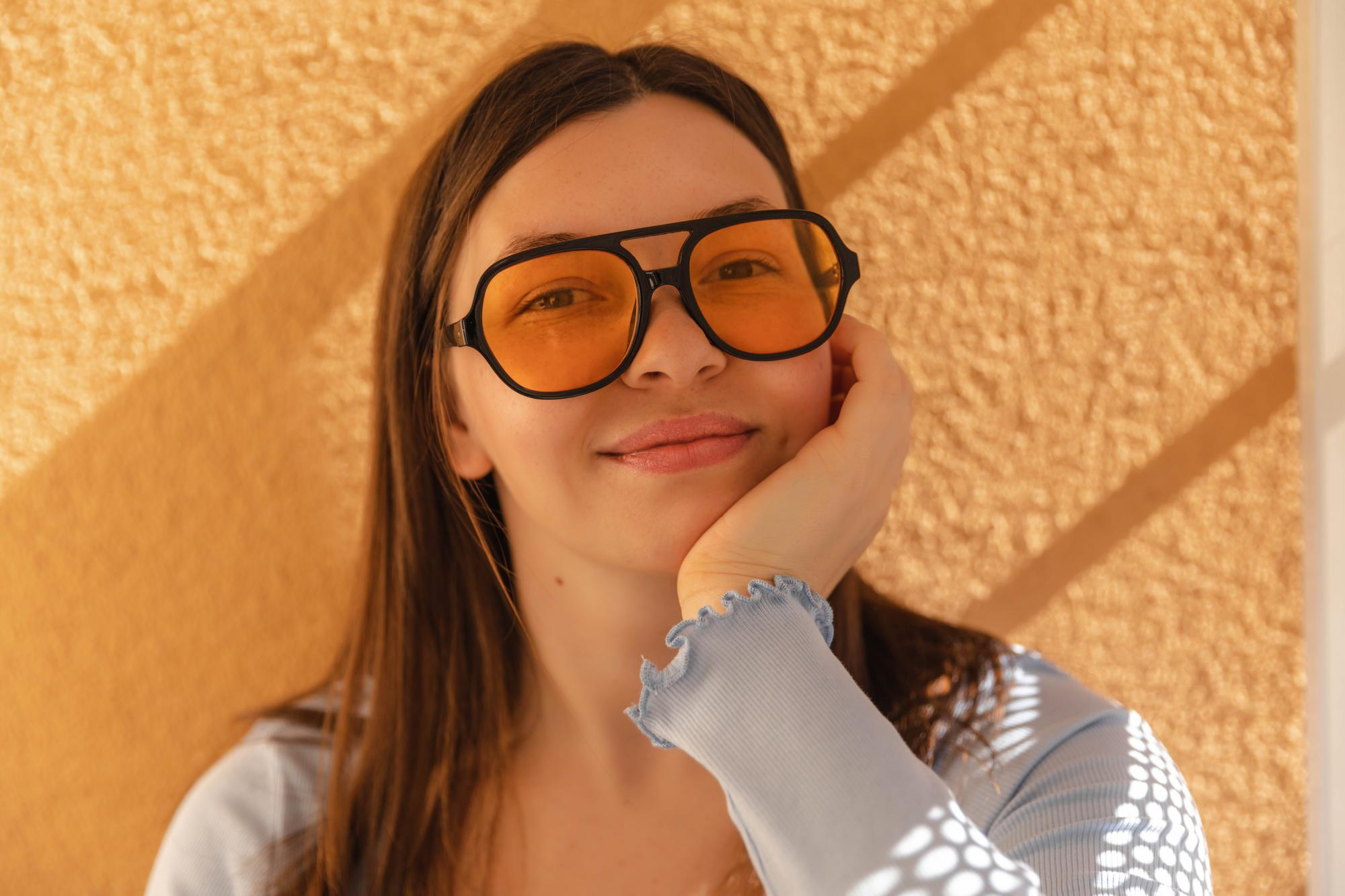 como proteger correctamente los ojos del sol