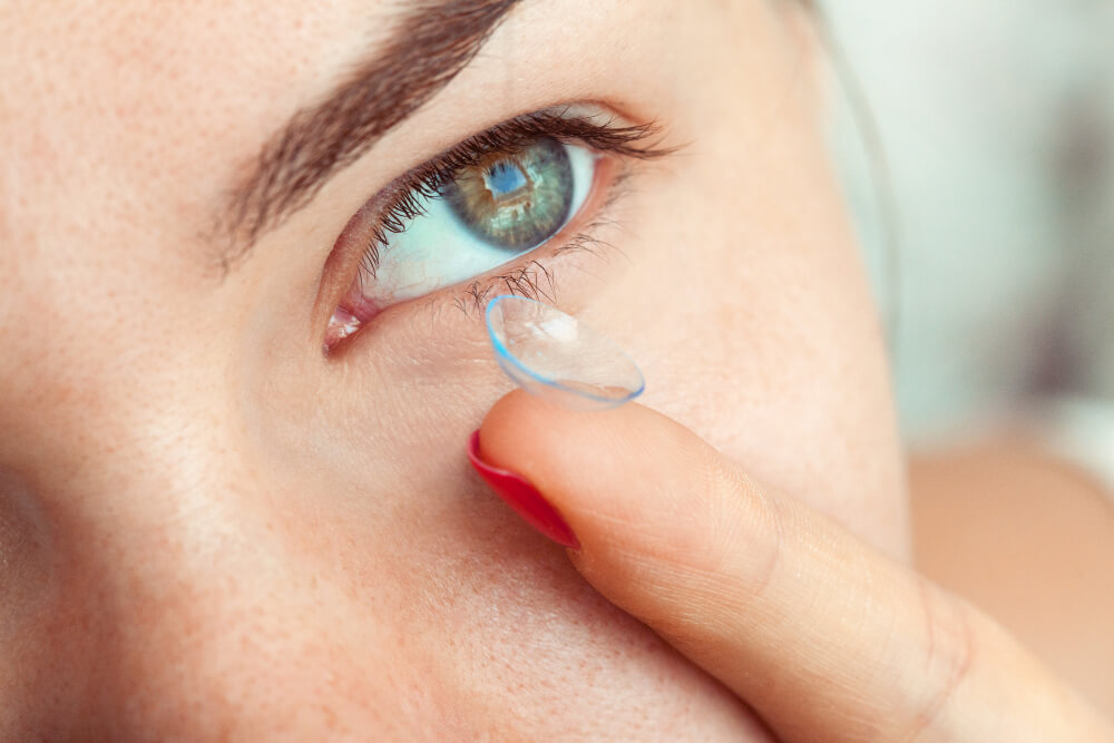 Lentes de contacto y deportes: qué debes saber